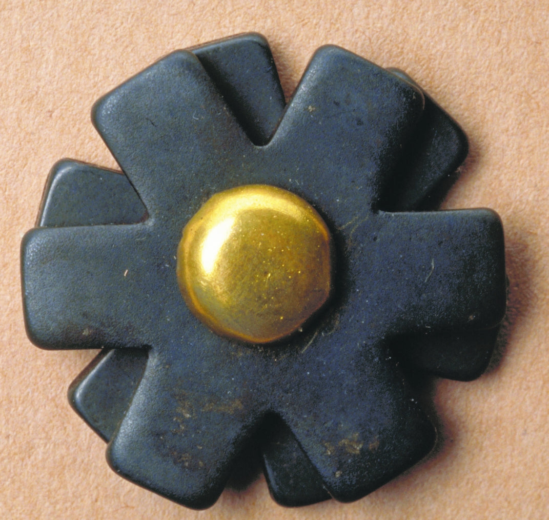 5-879679-blacksteel.jpg