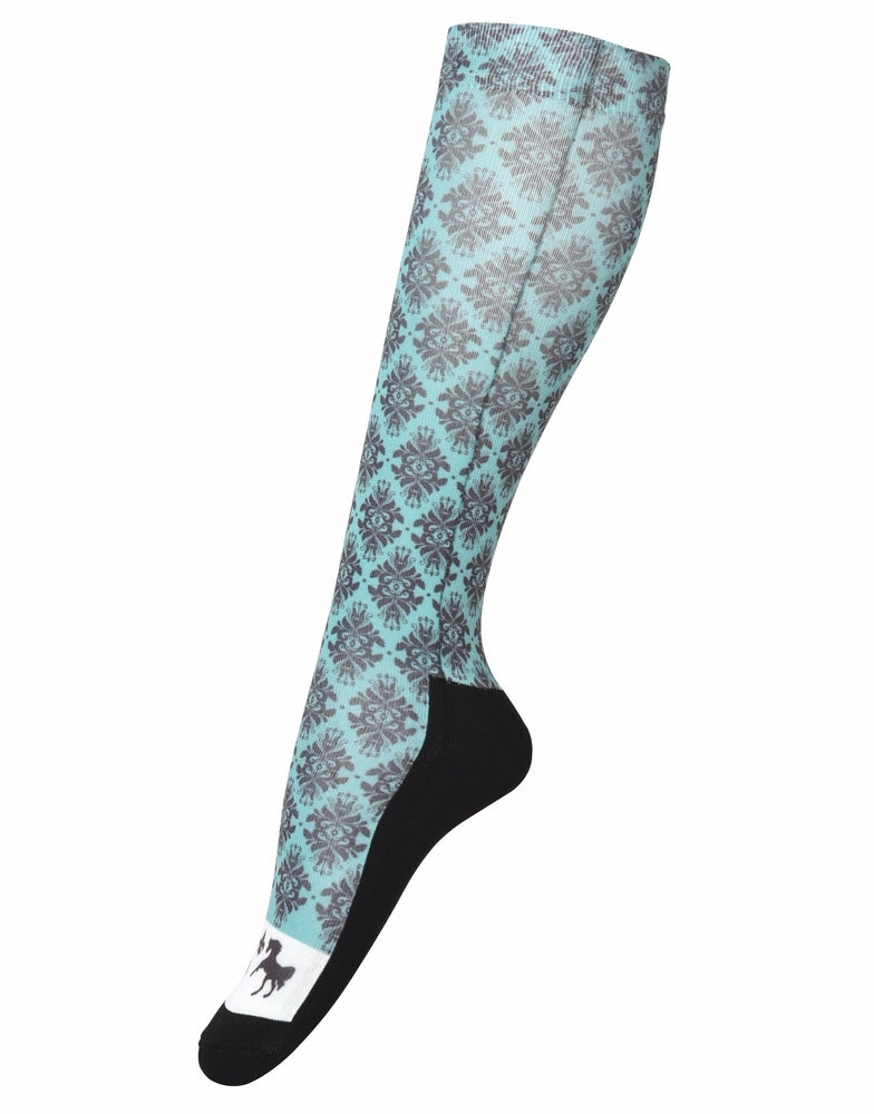 5-930476_aqua_black_front_1.jpg