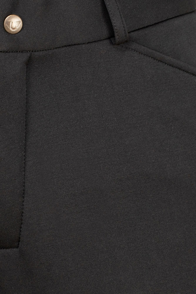 5-969454-black-frontdetail1.jpg